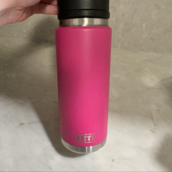 yeti bottle - Picture 4 of 8